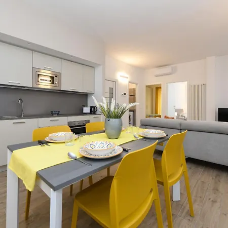 Tre Passi Dal 1 Apartment *